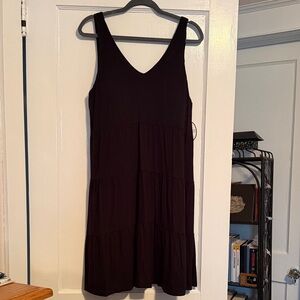 Elegant Black Sleeveless Dress